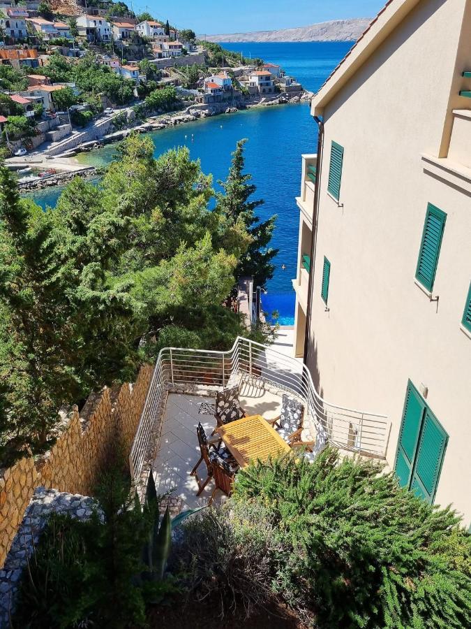 Villa Relax , With Seaview And Two Pools Near Beach スタリー・グラード エクステリア 写真
