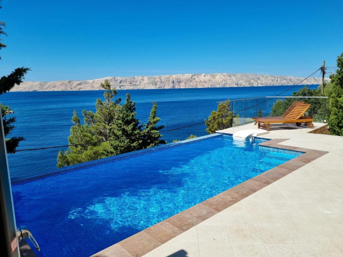 Villa Relax , With Seaview And Two Pools Near Beach スタリー・グラード エクステリア 写真